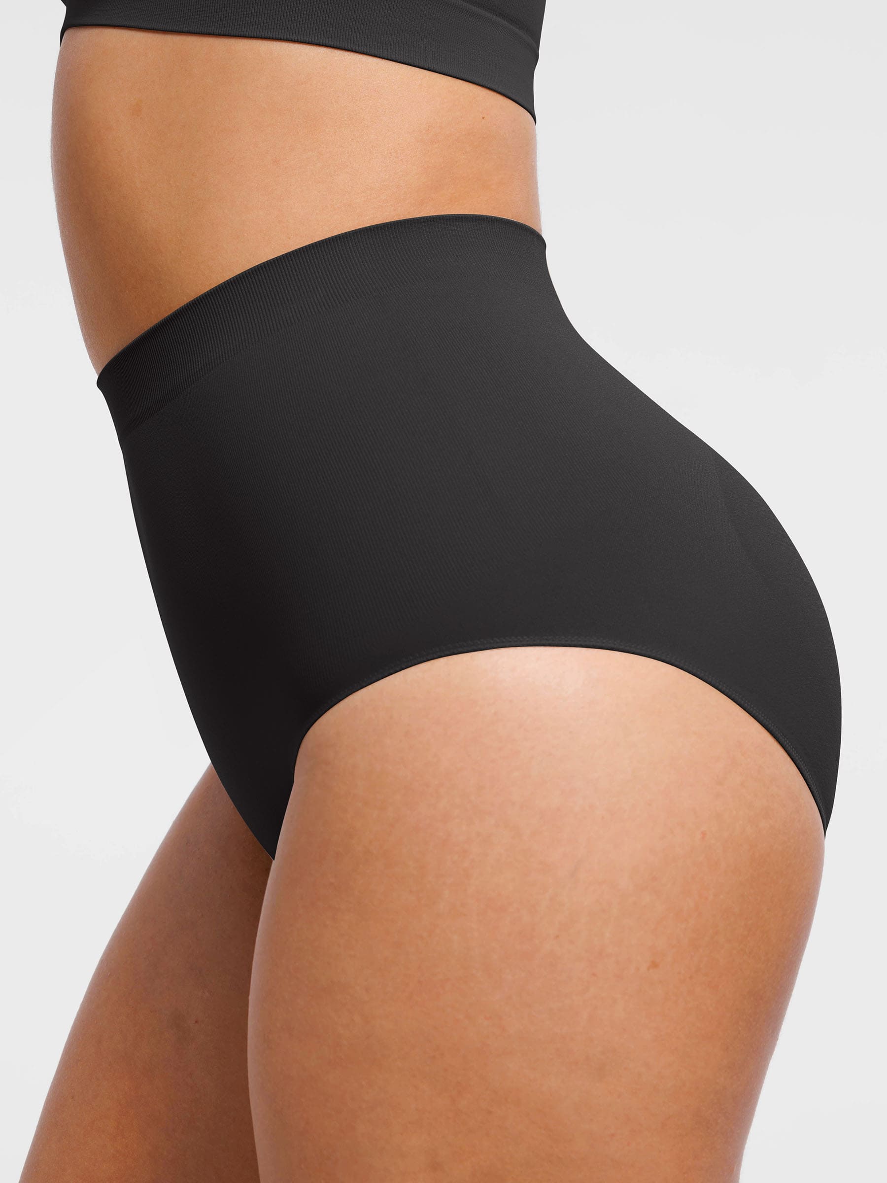Shapevive Seamless High-Waist Tummy Control Antibacterial Peach Hip Brief