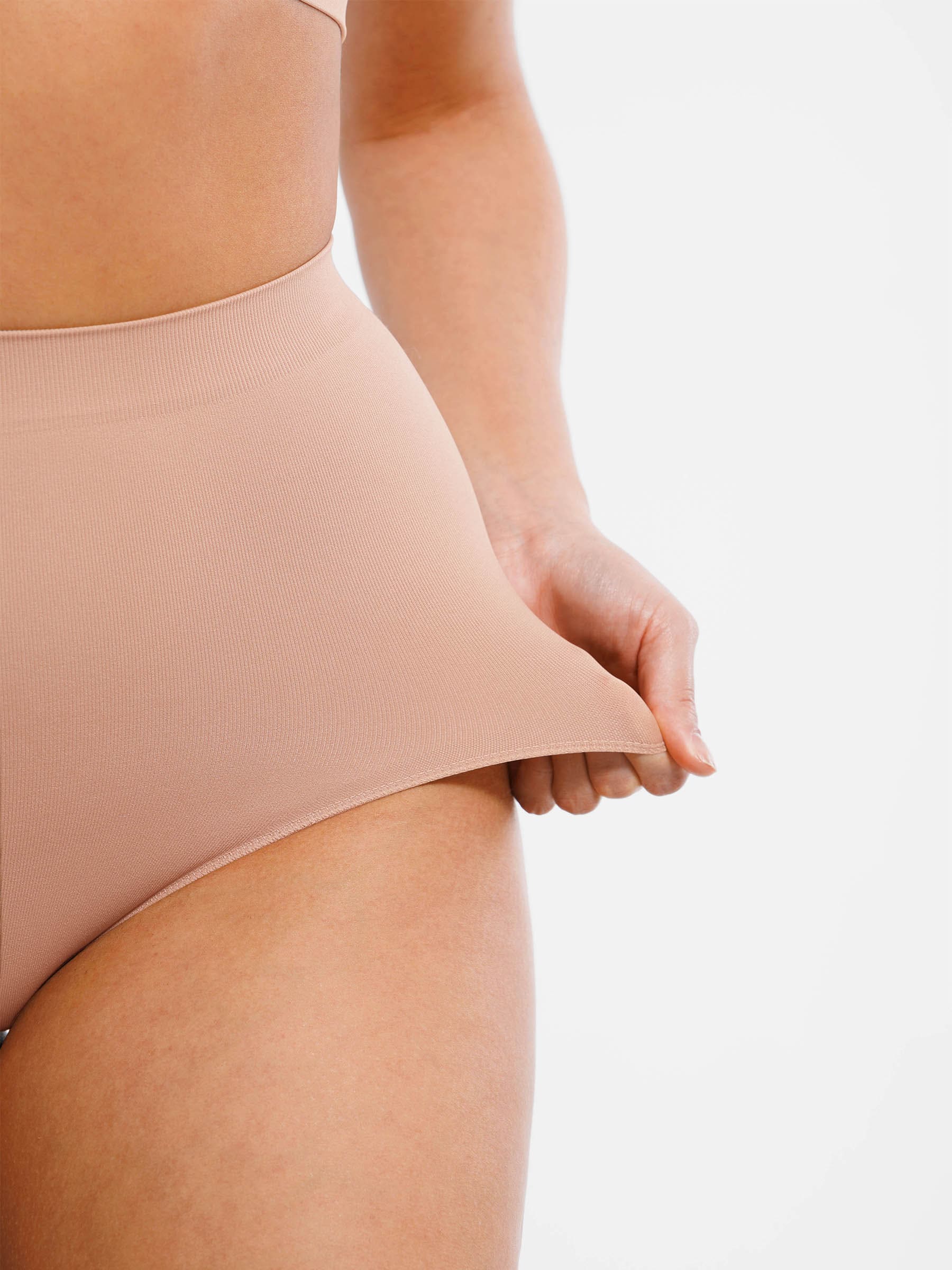 Shapevive Seamless High-Waist Tummy Control Antibacterial Peach Hip Brief