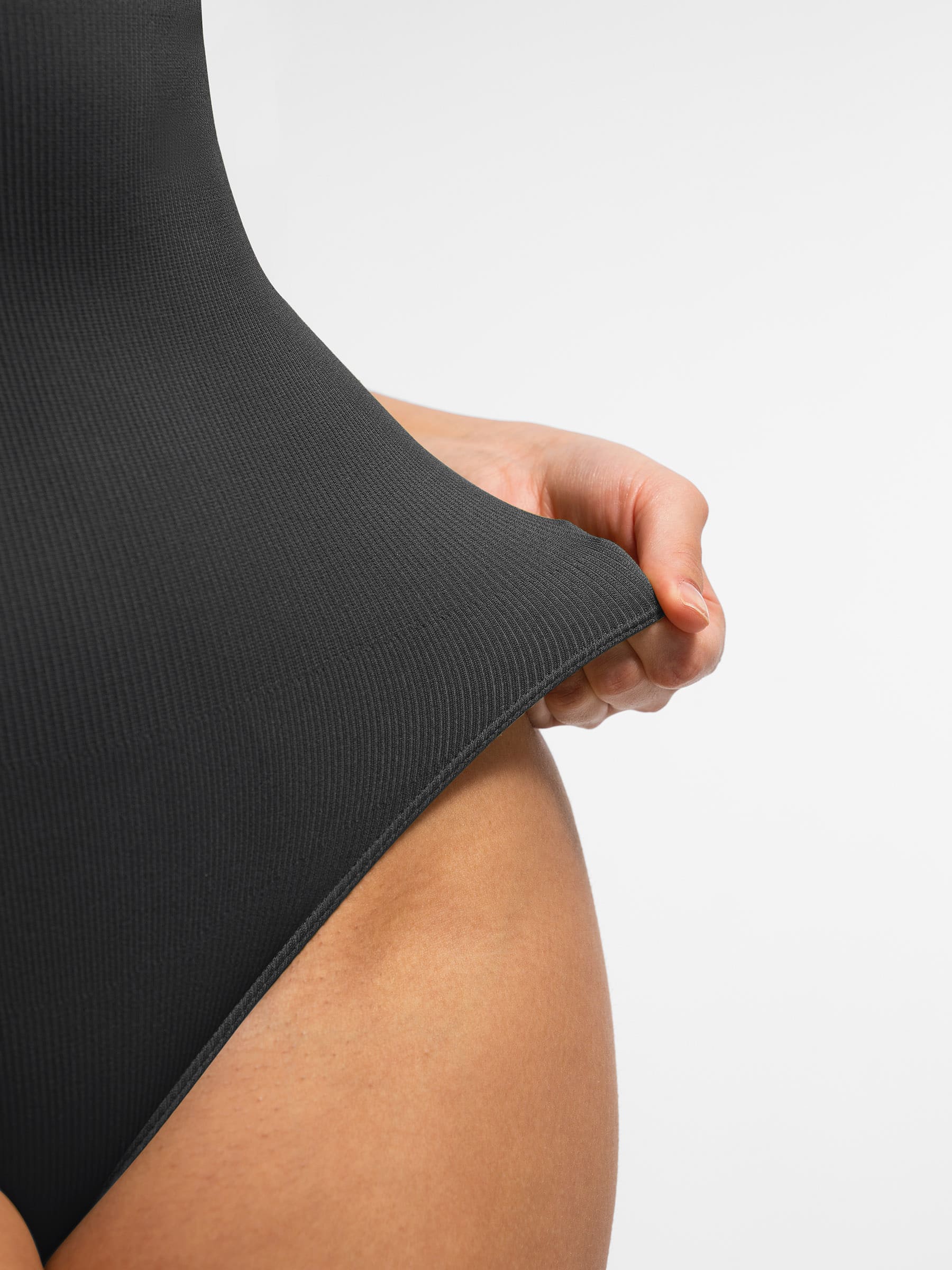 Shapevive Seamless Tummy Control Invisible Zipper Shaping Bodysuit