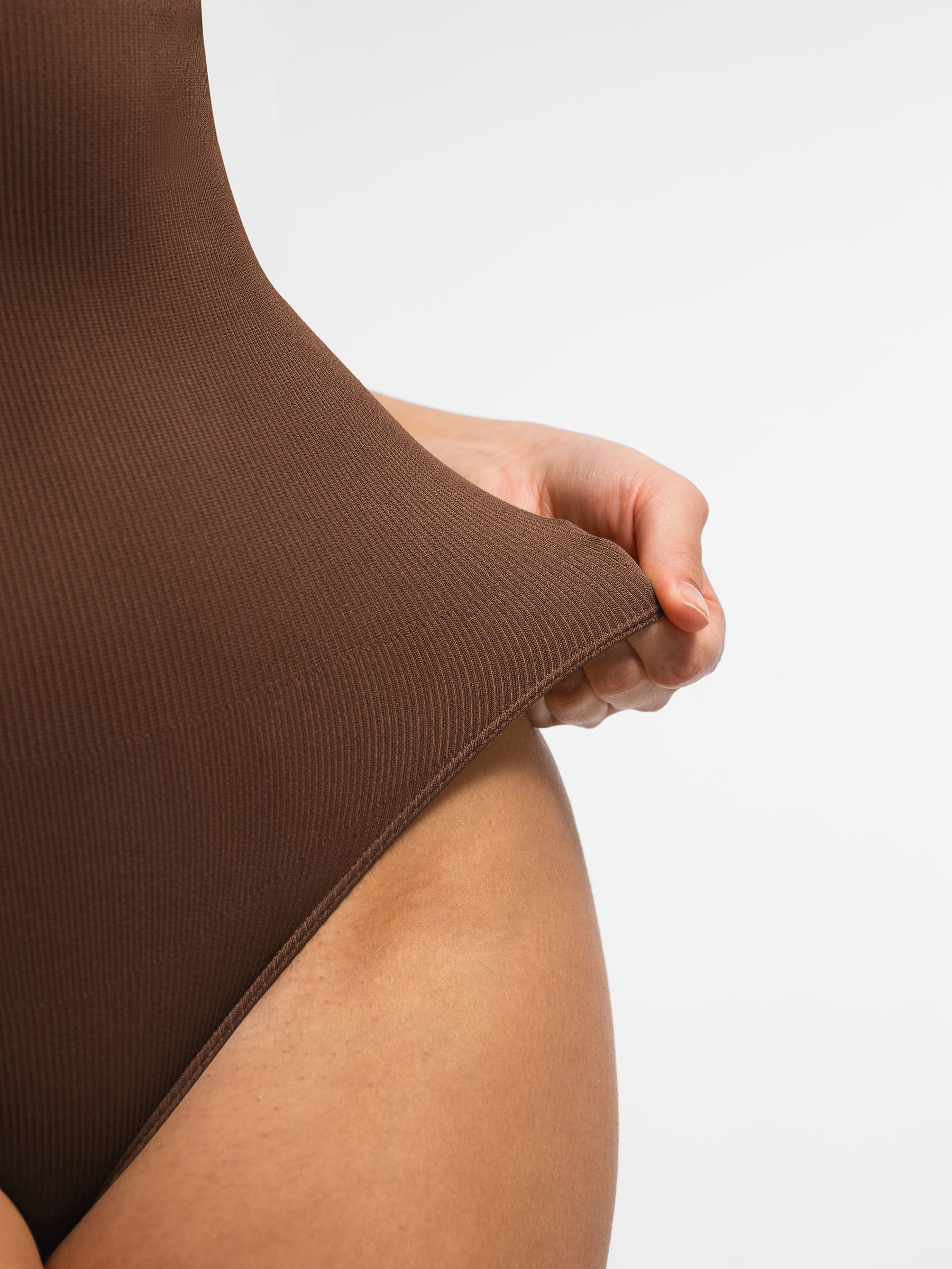 Shapevive Seamless Tummy Control Invisible Zipper Shaping Bodysuit