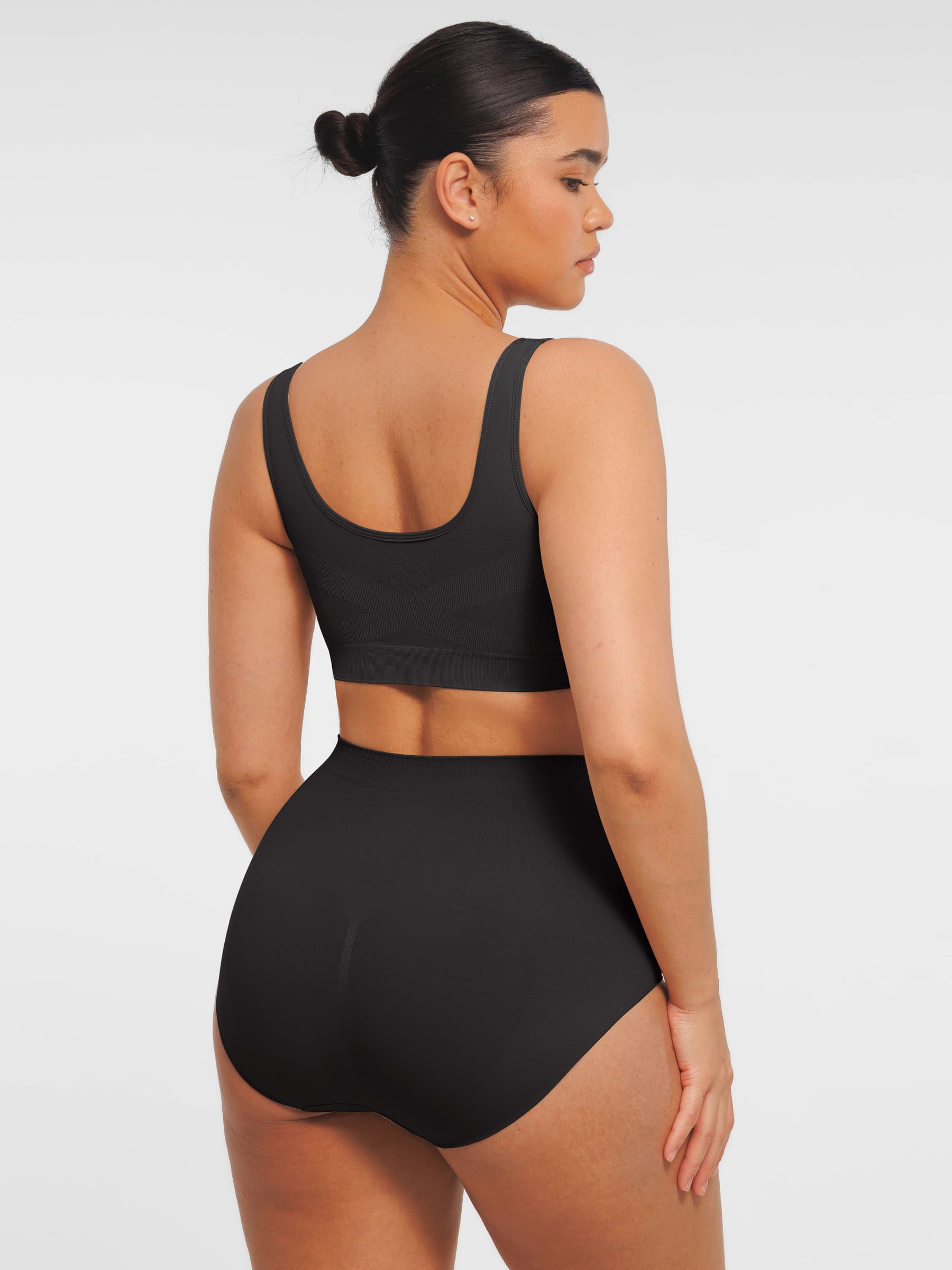 Shapevive Seamless Wide Straps Bra & Seamless Tummy Control Brief Set