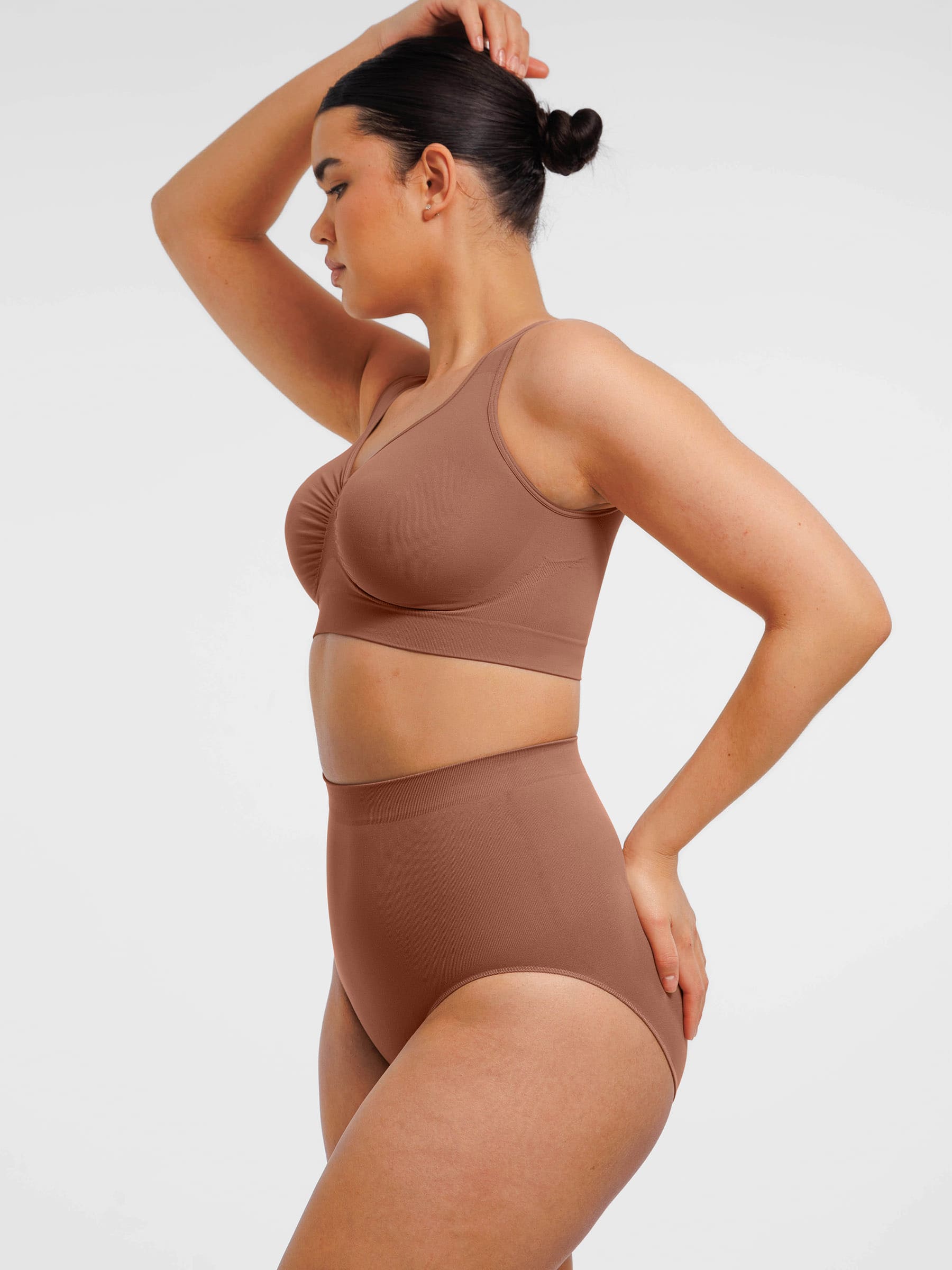 Shapevive Seamless Wide Straps Bra & Seamless Tummy Control Brief Set