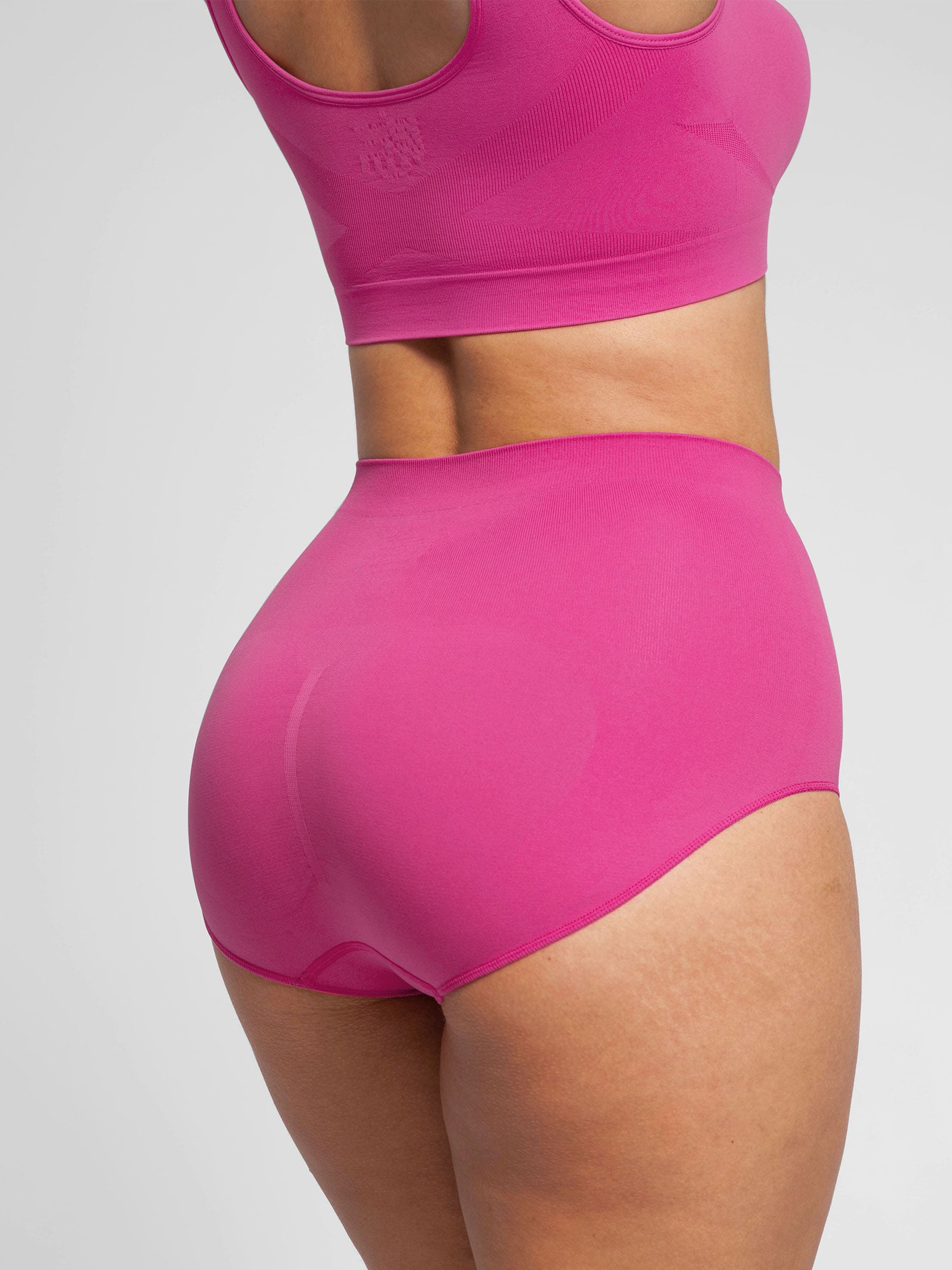 Shapevive Seamless Wide Straps Bra & Seamless Tummy Control Brief Set