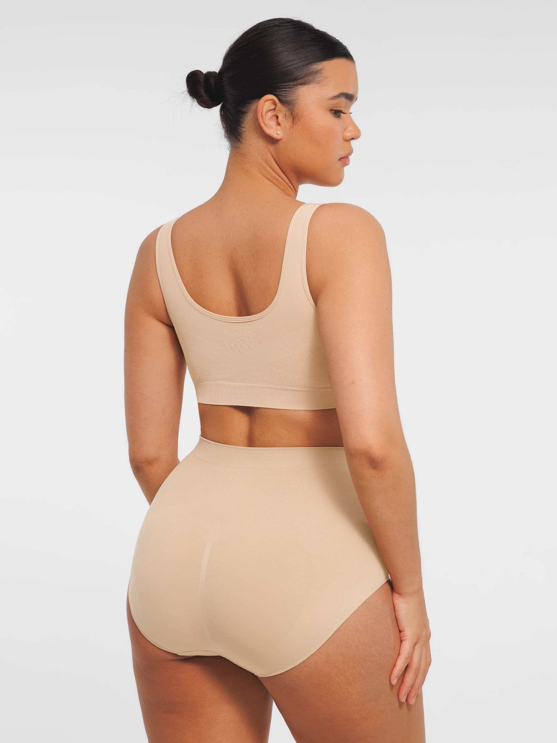 Shapevive Seamless Wide Straps Bra & Seamless Tummy Control Brief Set