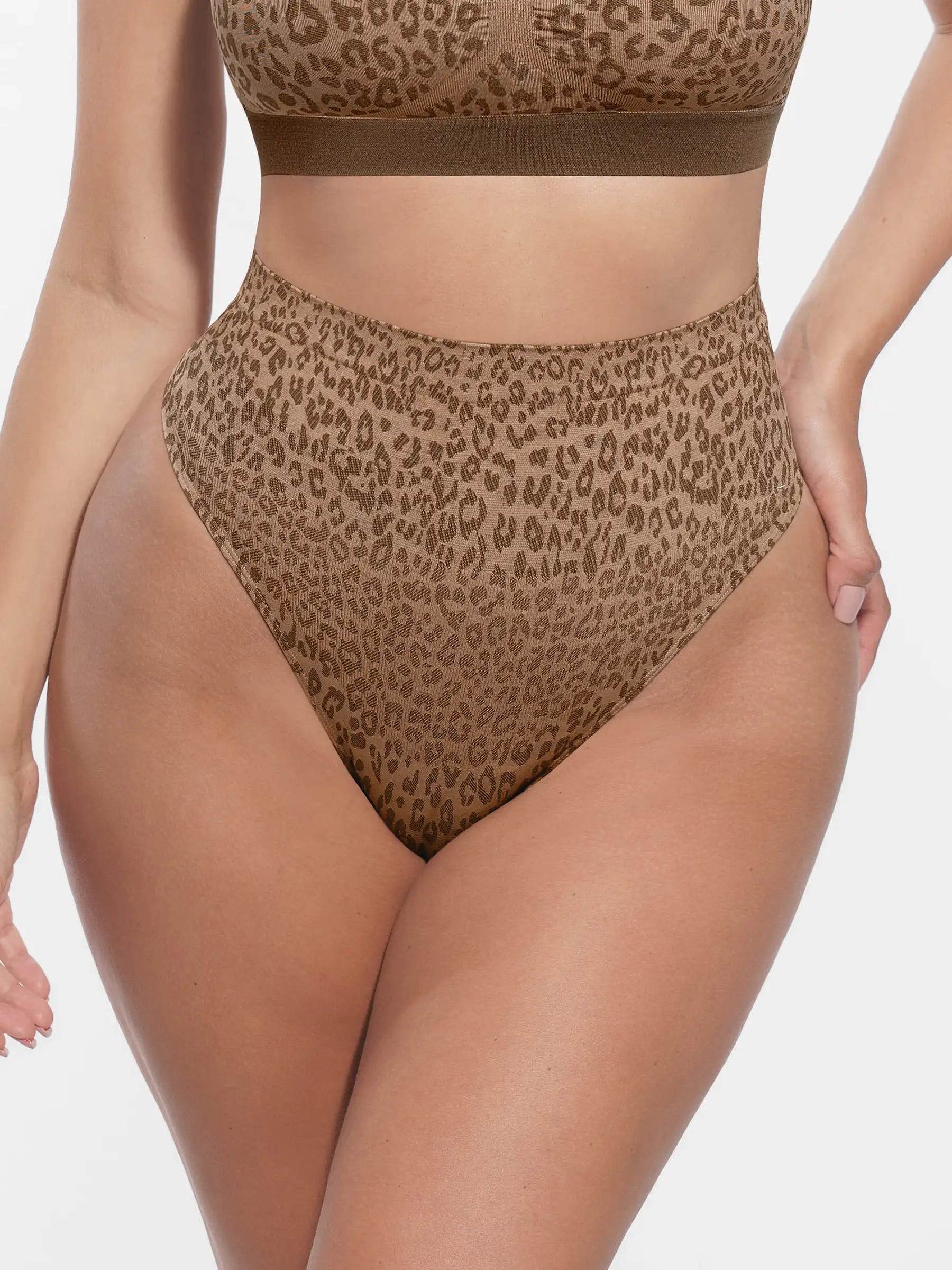 Shapevive Mid-Waisted Thong Tummy Control Leopard Panties