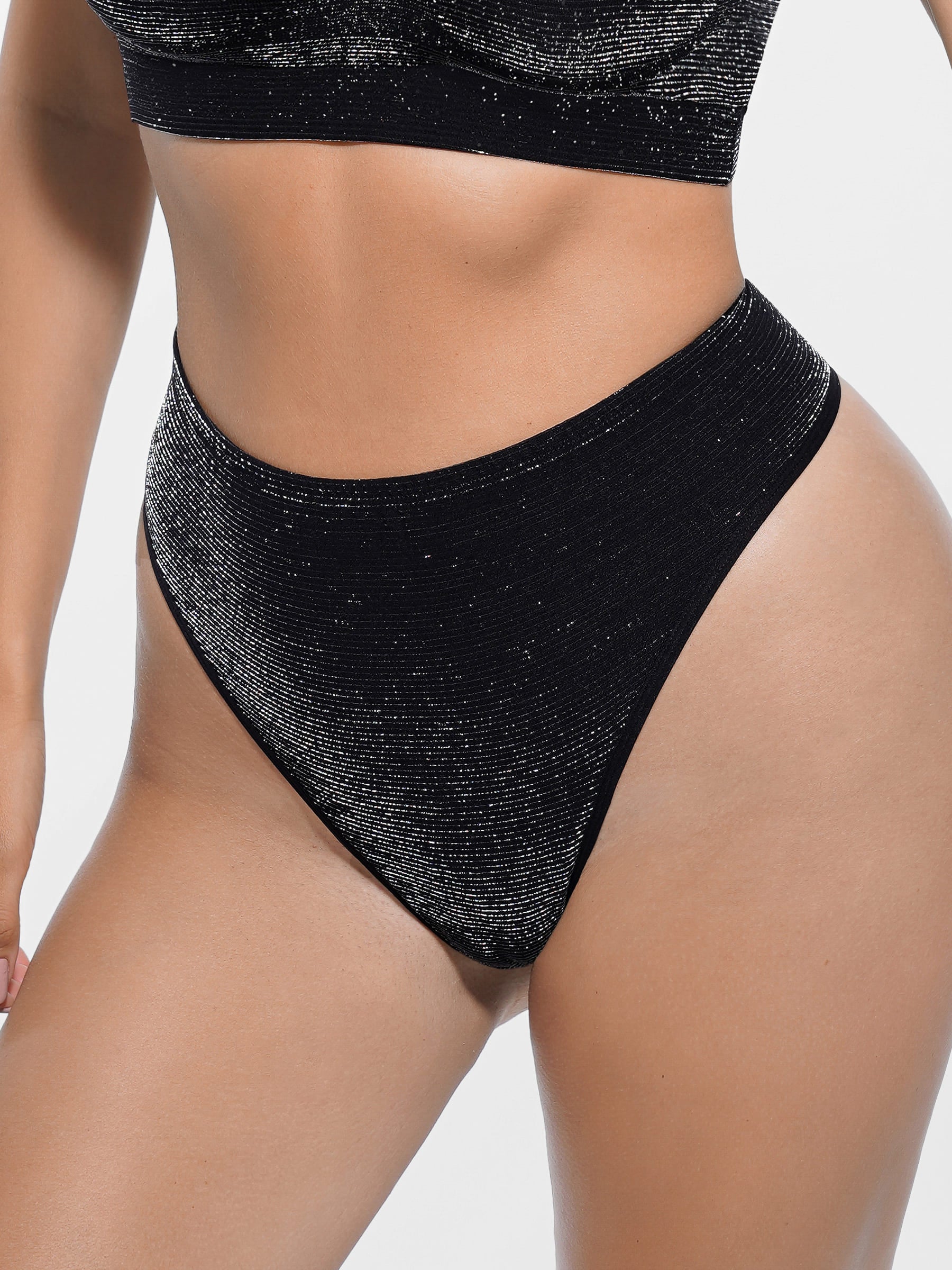 Shapevive Seamless Shimmer Low-Rise Thong